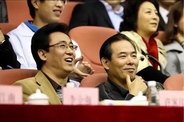 李铁案最新突破！名记再爆幕后猛料，男足腐败的幕后黑手浮出水面