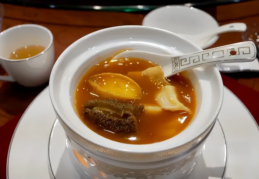 广东普通人办一场婚礼要多少钱,广东结婚摆酒大概花费多少钱呢