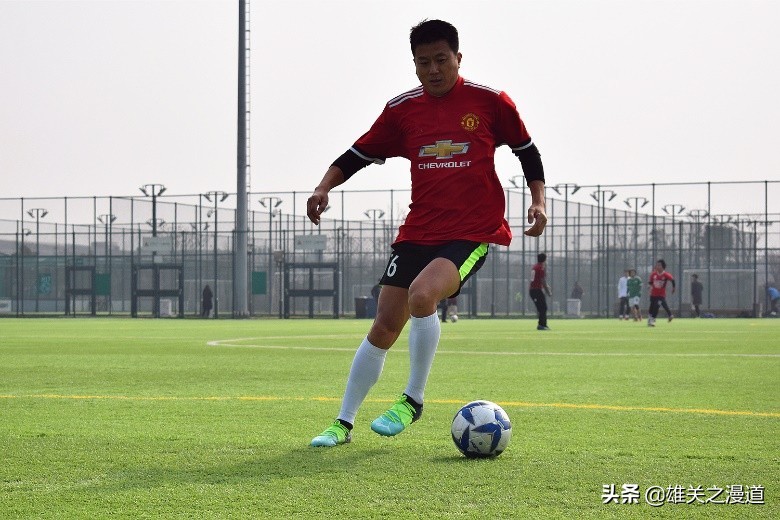 pumafuturez1.4内马尔足球鞋,pumafuturez1.3小黑鞋