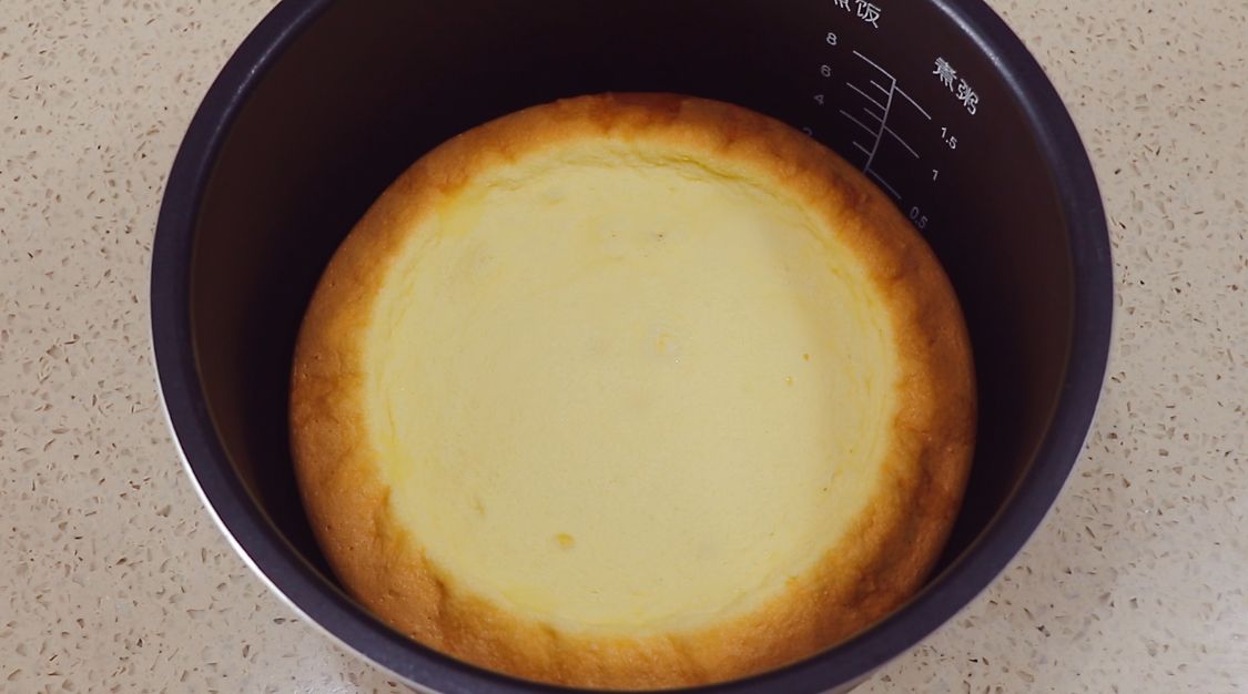 怎么用烤箱做蛋糕不粘锅,做蛋糕用电饭锅不用蛋糕粉