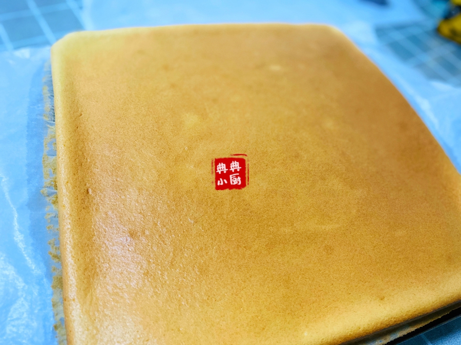 不回缩不裂的蛋糕配方,蛋糕卷不脱皮办法视频讲解