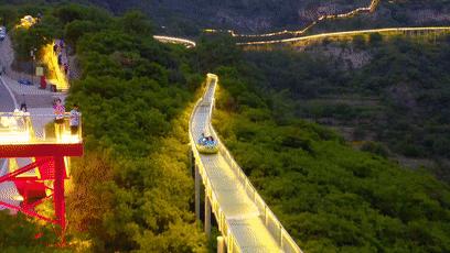 这个夏天一定要去玩一趟漂流,这个夏天一定要去玩一场漂流