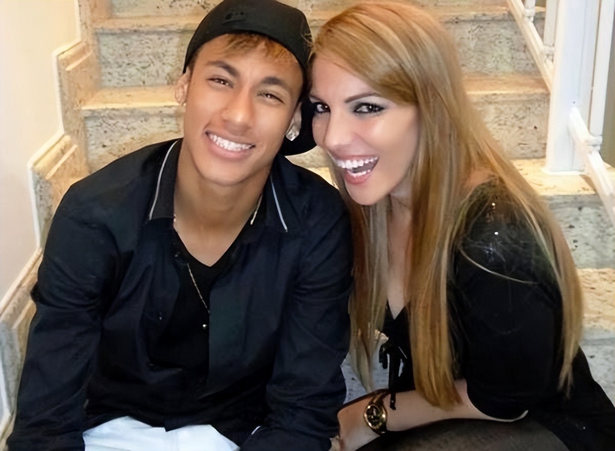 坏小子内马尔,内马尔9岁儿子