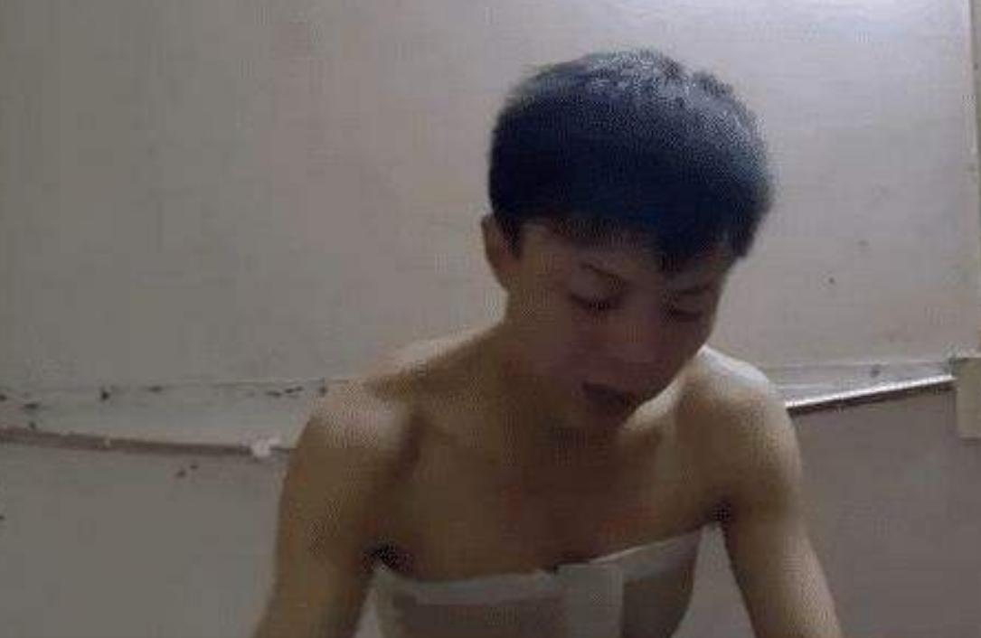 “变性人”李二毛：为生计两变性别，最后出租屋中凄惨离世