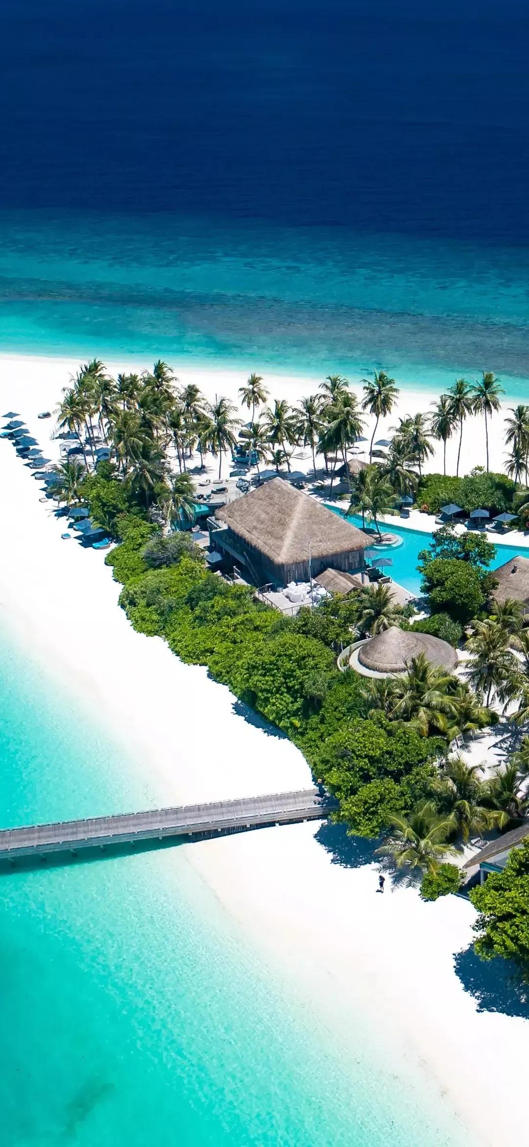 大海壁纸｜大海边，守候朝霞，聆听海浪的乐章