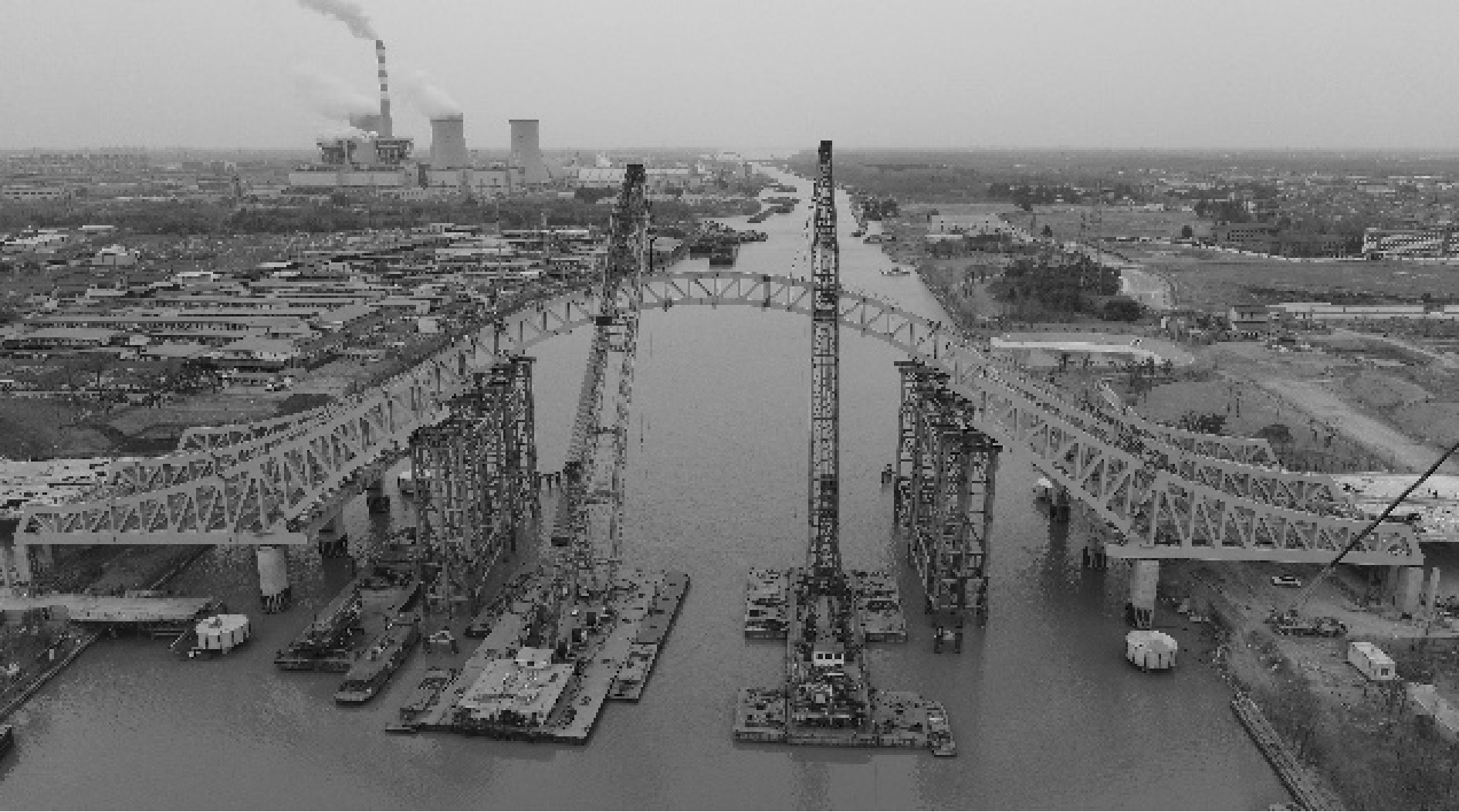 拱桥钢箱梁安装拼装过程,钢拱桥施工全过程视频