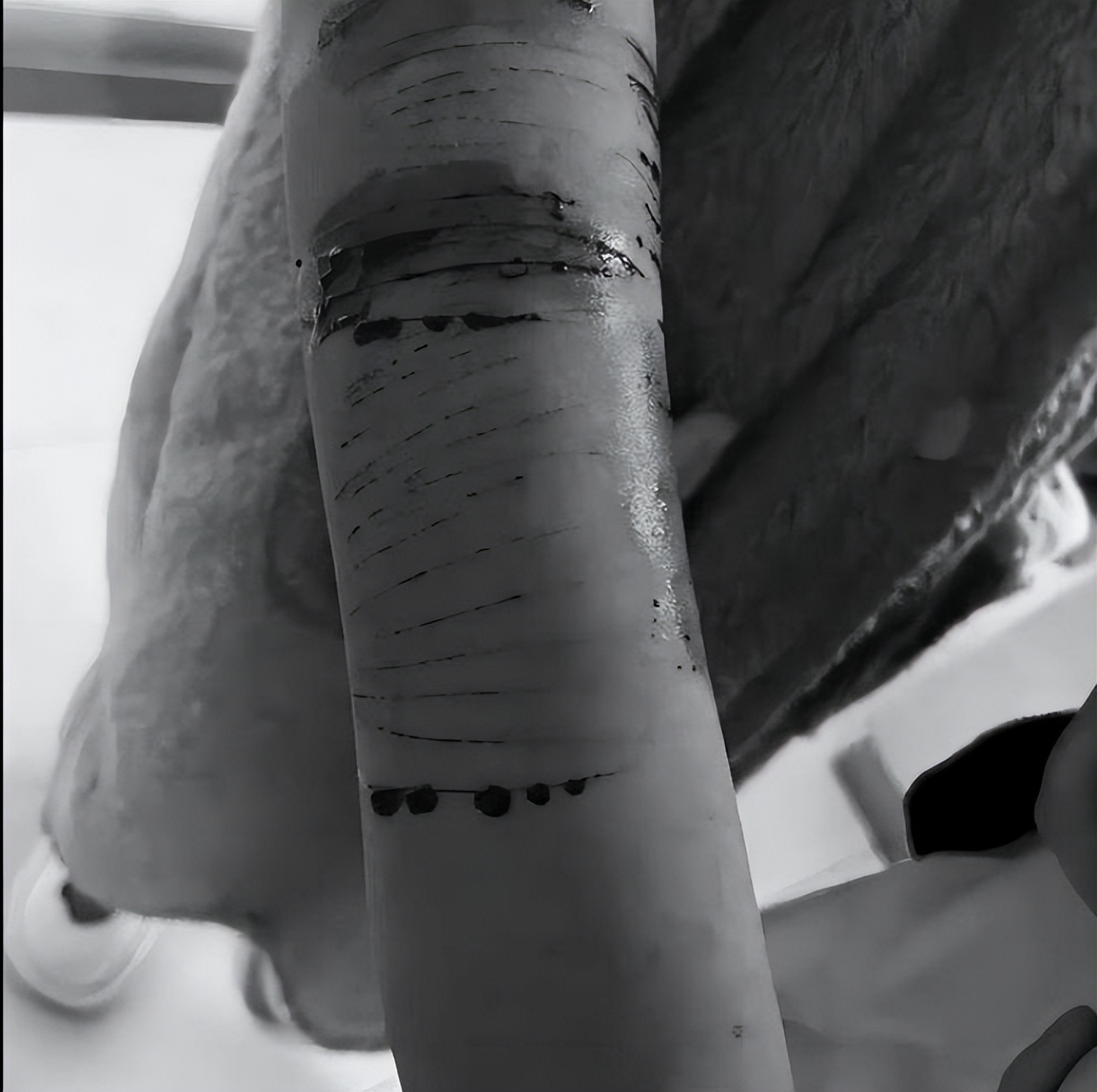 12岁女孩抑郁症报告单,14岁女抑郁症诊断书图片