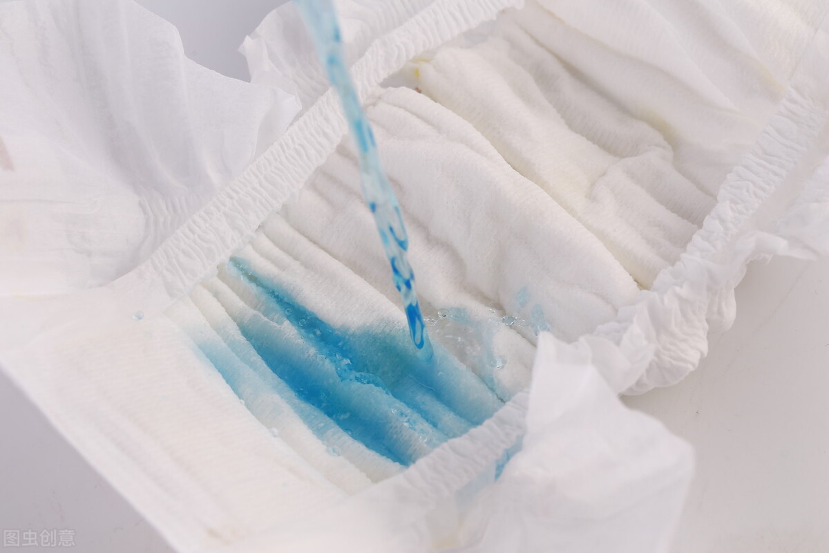 买纸尿裤给小孩,新手爸妈适合给孩子买的纸尿裤