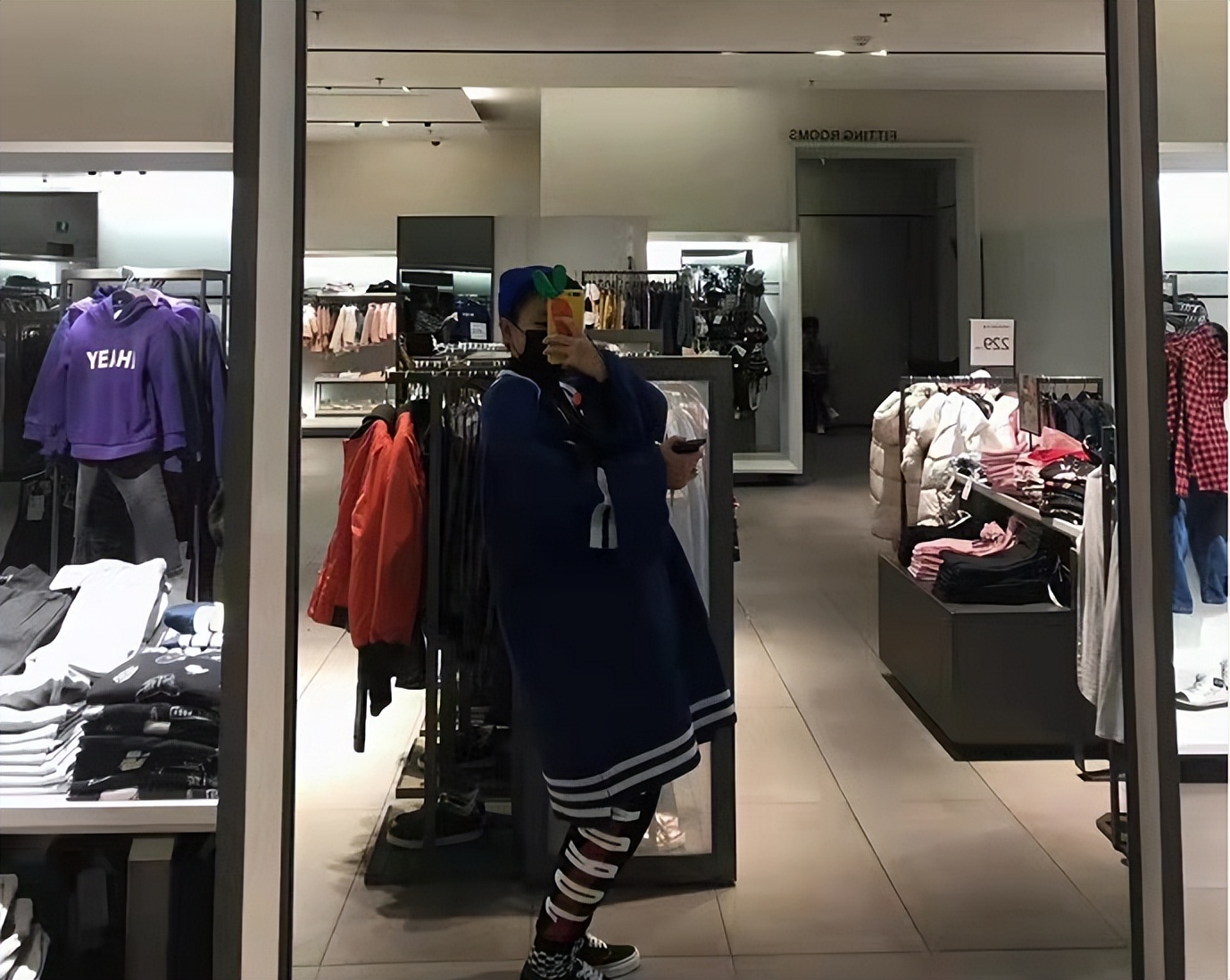 辽宁富养女：一顿早饭300块，名牌鞋穿三次就扔，视爸妈为提款机