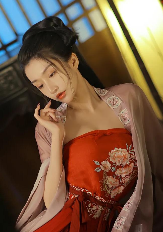 古代的妃子真的有那么好看吗,古代妃子并不争宠