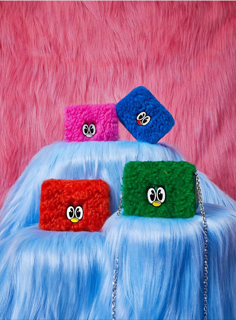 40到50岁女人适合背什么包包,40岁女性背什么牌子的包包