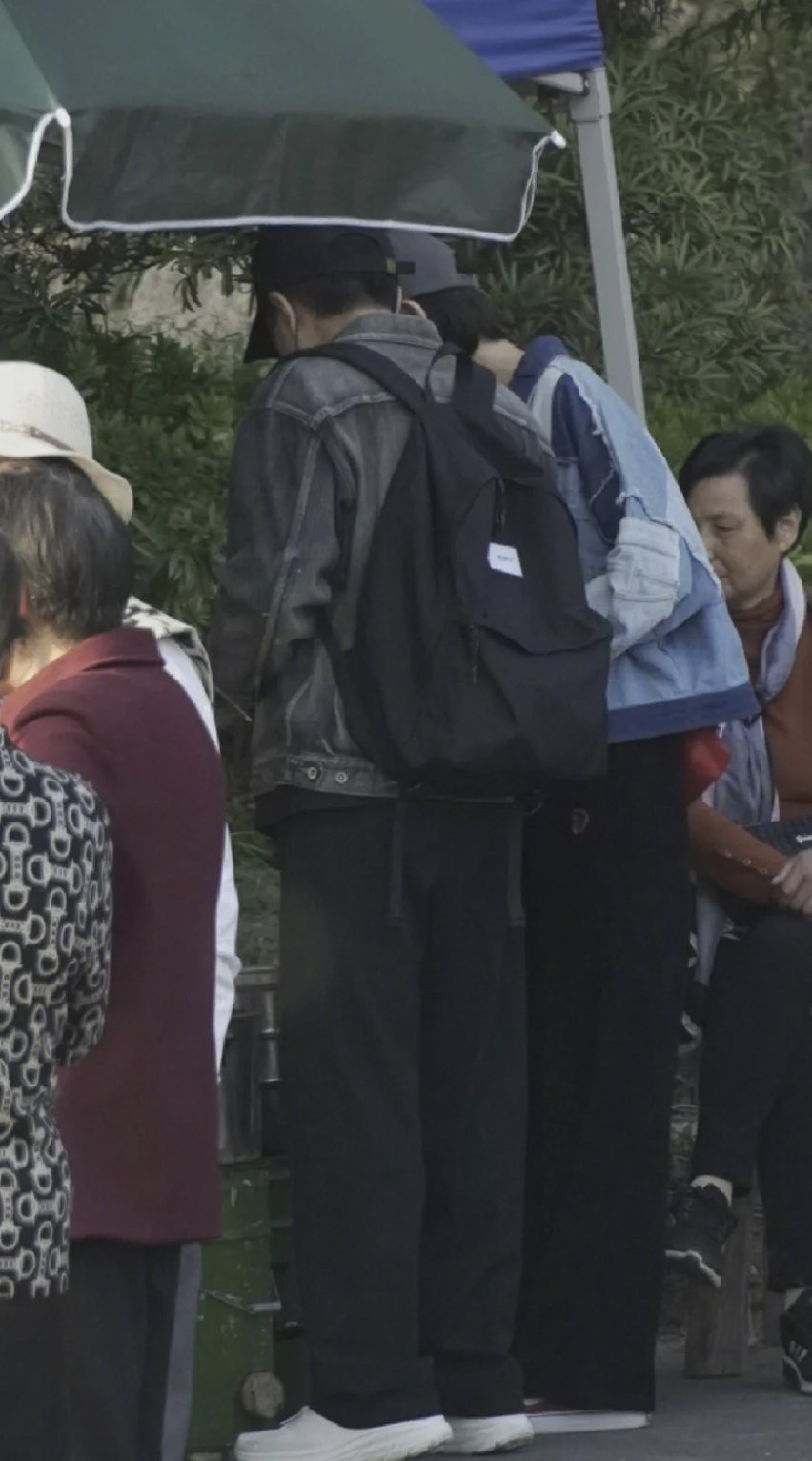 鍒樻伜濞佺幇鍦ㄧ殑鐜颁换濂冲弸鏄皝,鍒樻伜濞佺幇浠诲コ鏈嬪弸鍙暐