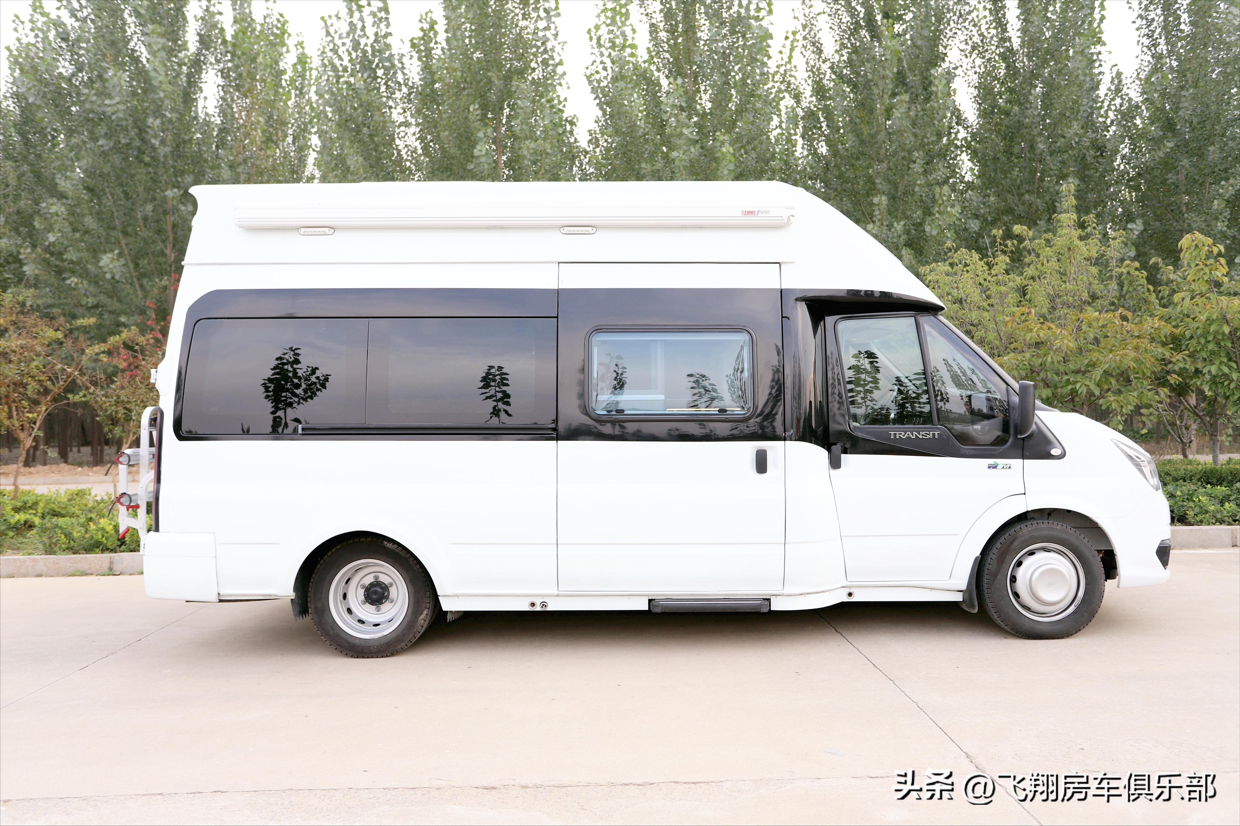 多功能厅折叠隔断可移动,多功能厅折叠隔墙可隐藏