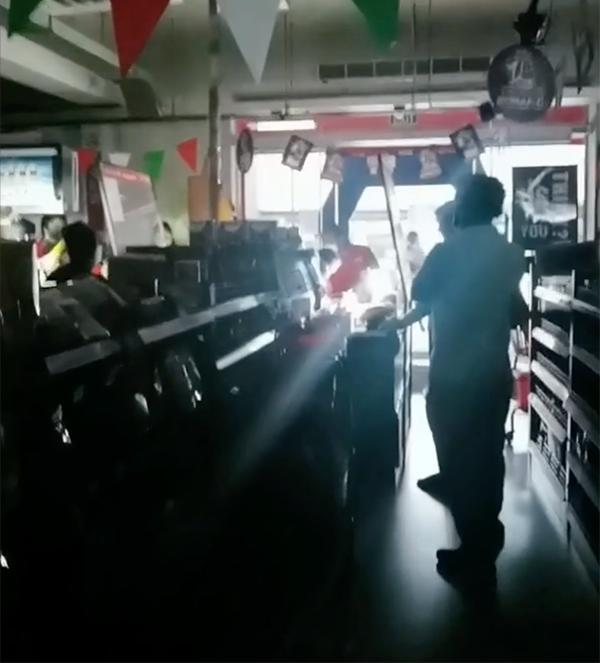 斯里兰卡国家破产民众怎么办,破产的国家斯里兰卡