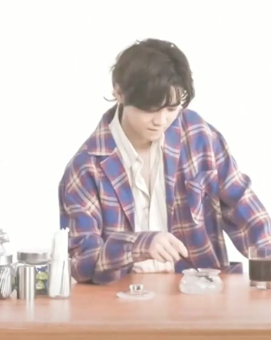 身世成谜的明星,京圈少爷身份