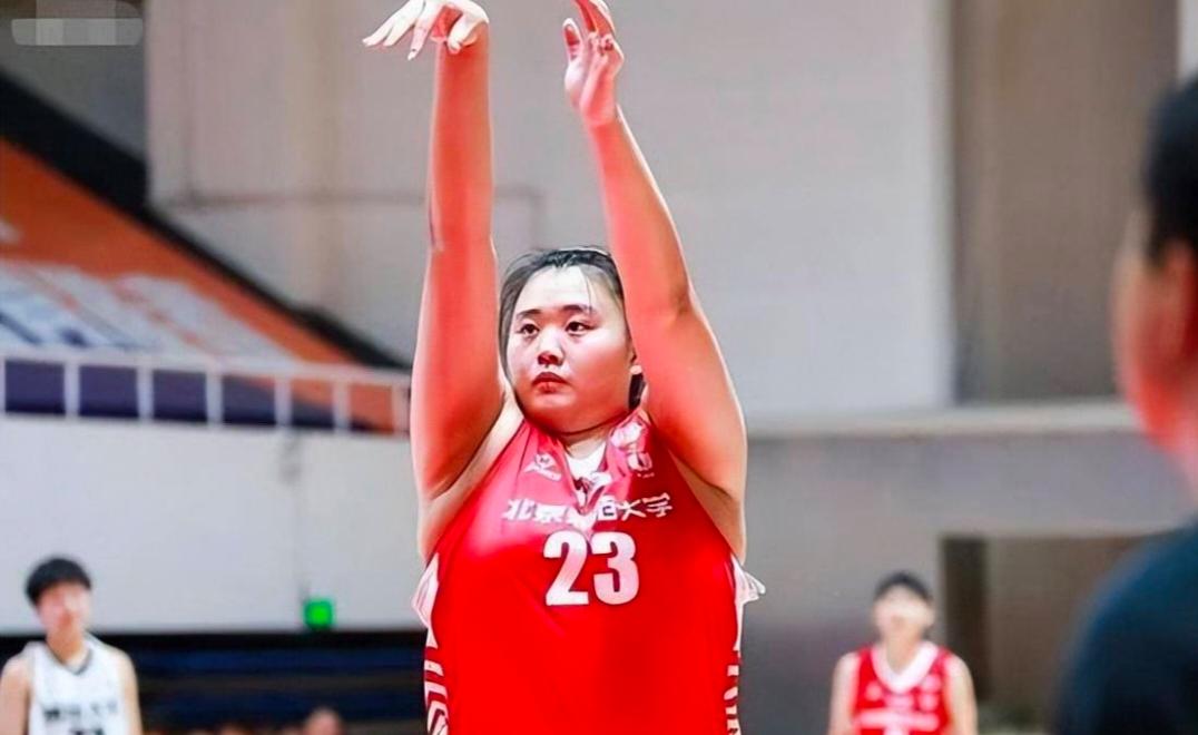 大宝贝刘禹彤台湾评论,刘禹彤打奥尼尔