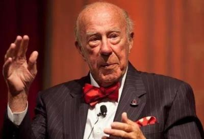 1984年张爱萍访美，回国后主动向*小平邓**辞职：我这国防部长该撤