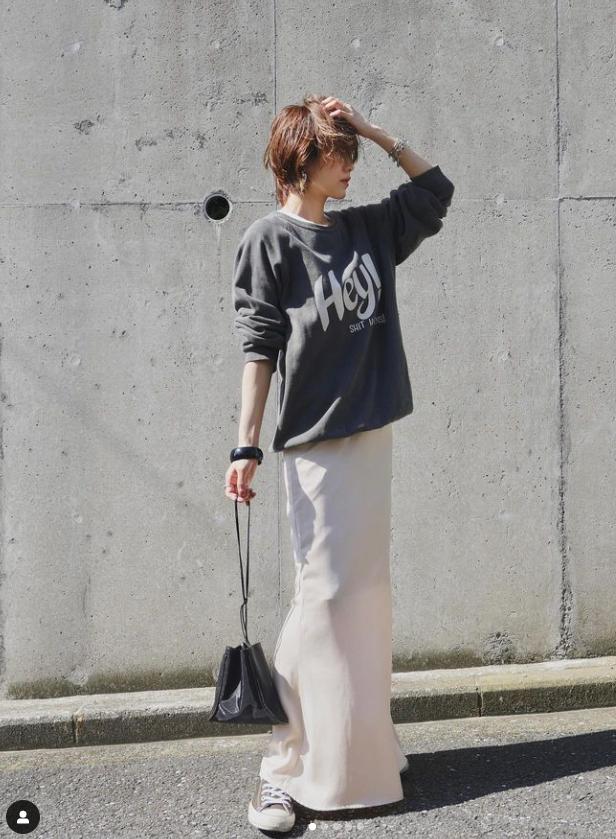 经典且时尚的女生穿搭高级感十足,时尚又不失典雅风格的女生穿搭