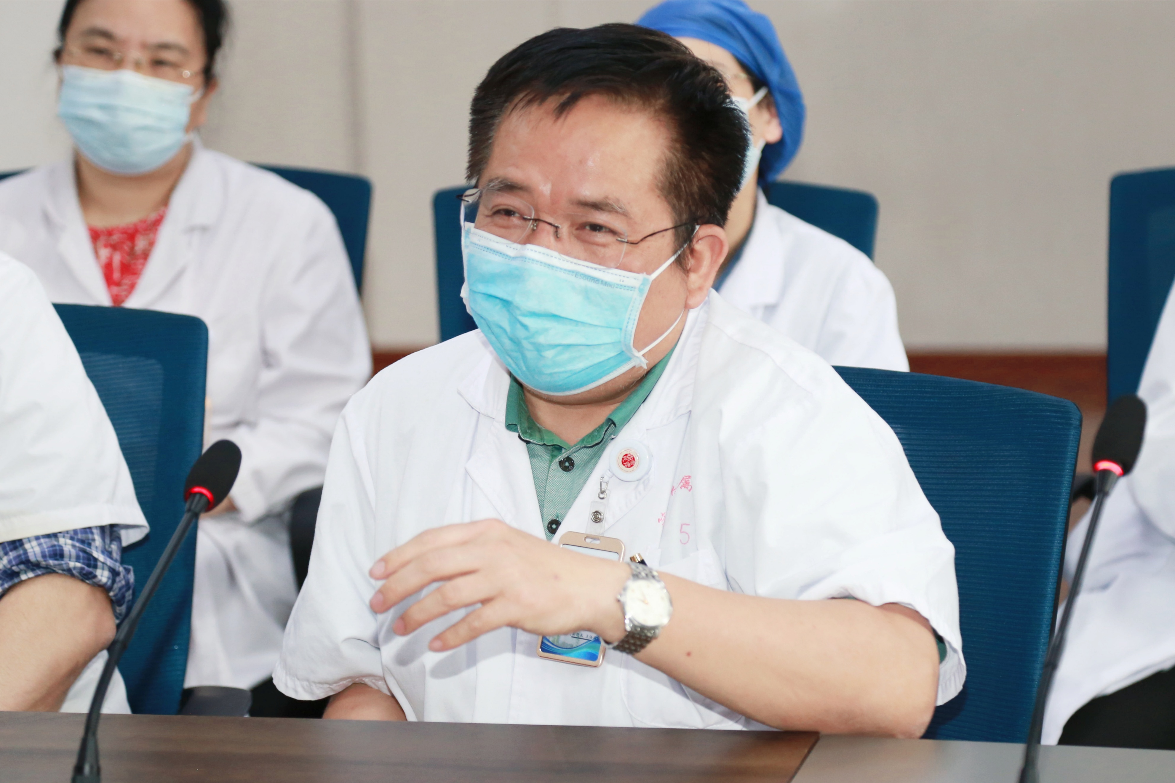 “云端”会诊！南昌大学二附院专家团队远程会诊上海定点救治医院患者