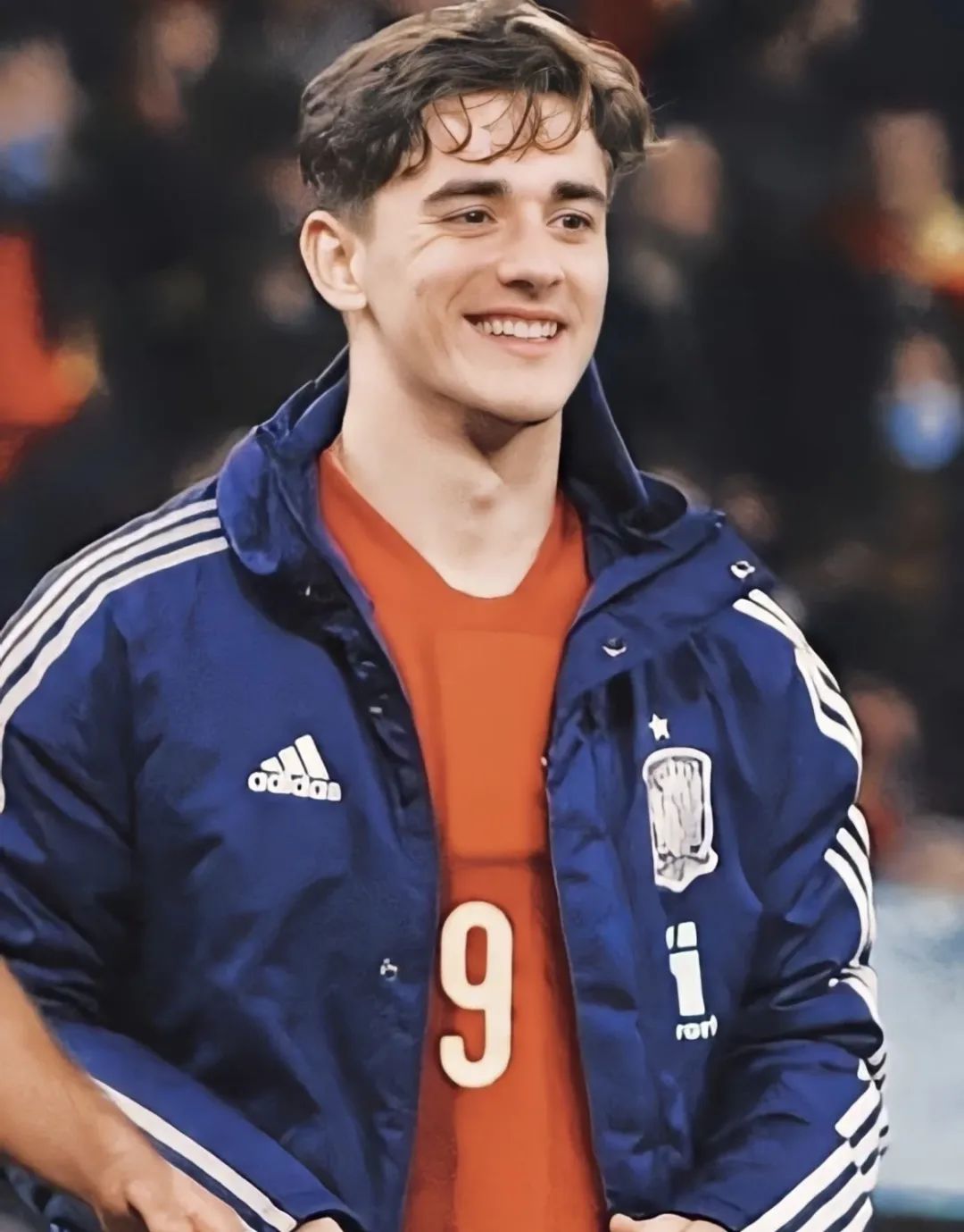 不懂球也看世界杯,不懂球但看世界杯