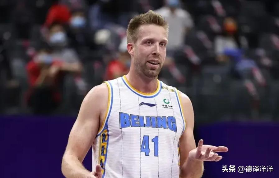 正式完成注册！广东新外援身披41号球衣，预计亮相辽粤大战