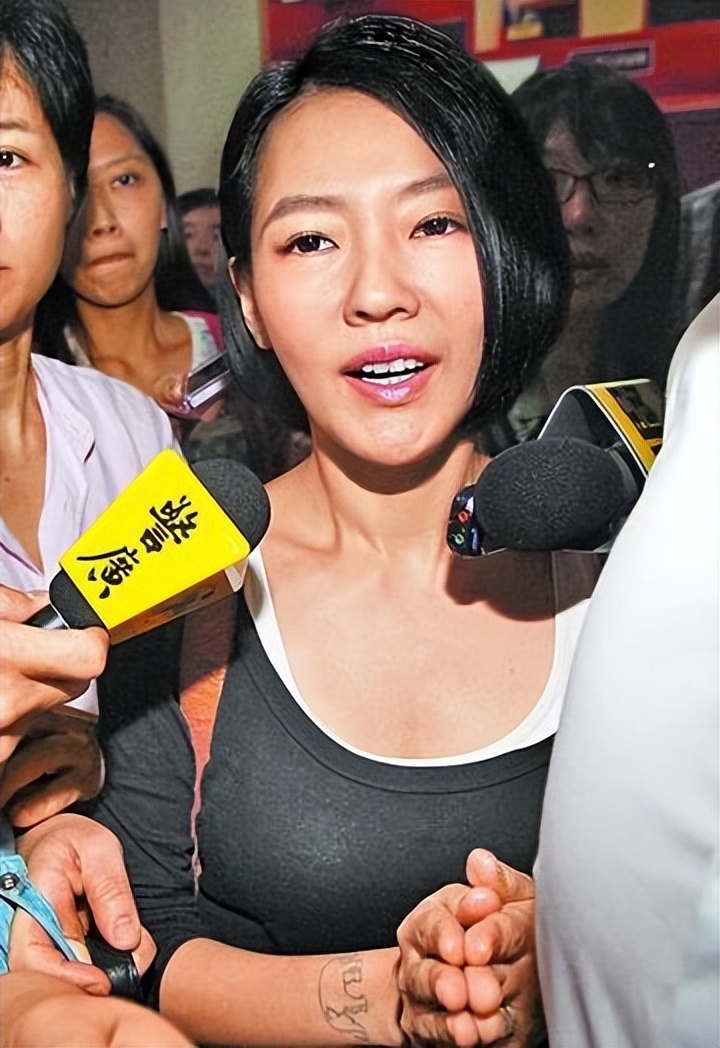 普通人眼中的顶级富豪,看着光鲜亮丽背后的苦