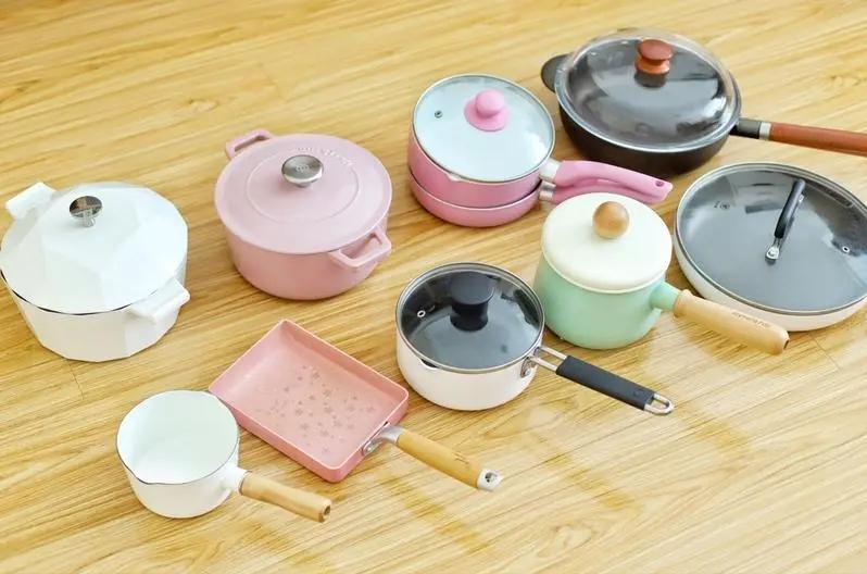 家庭小厨房用什么锅好,买一个厨房用的锅子