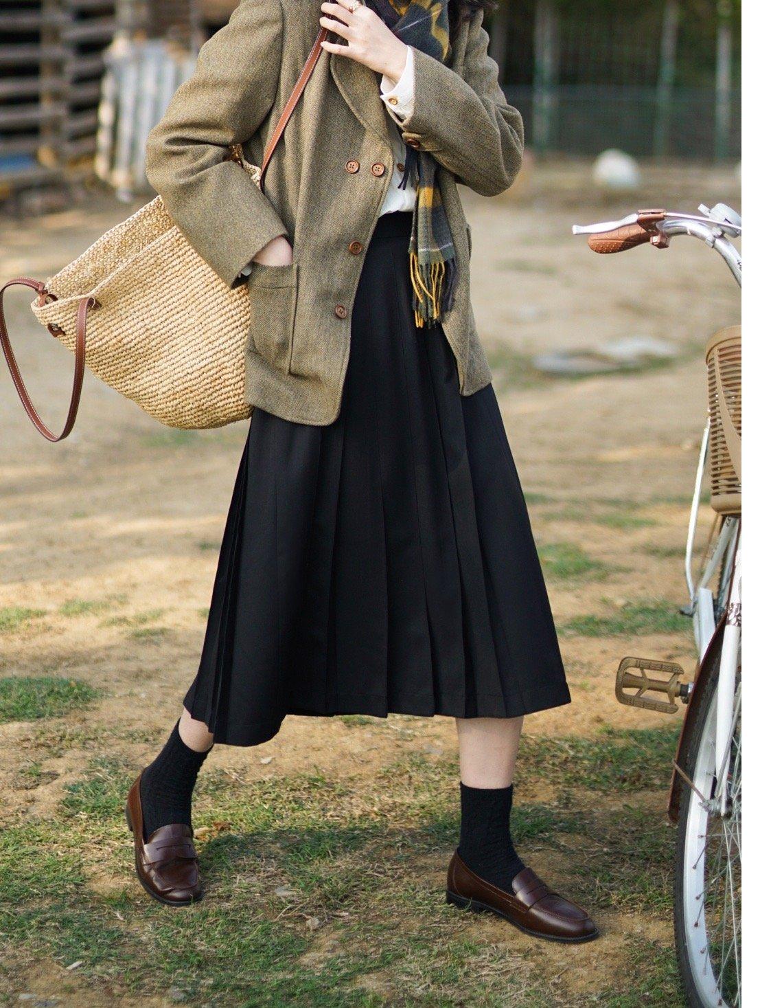 风琴褶半裙适合什么身材,半裙最流行款式