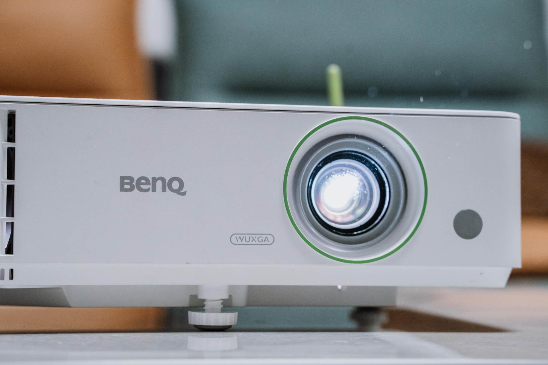 8k投影仪性价比之王,明基智能投影仪e530深度体验