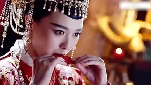 从化妆到卸妆都要用什么化妆品,古代没有化妆品怎么化妆