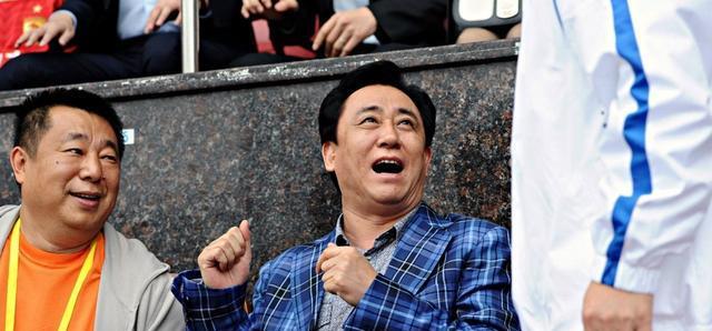 马云投资恒大足球赚了多少,马云给恒大投1500亿是真的吗