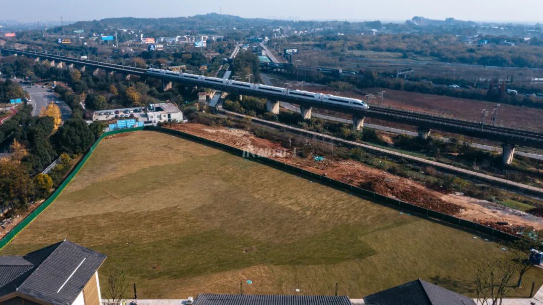 藏不住了，“北境之王”新都竟然还憋着“王炸”？