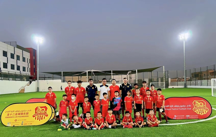 刘磊中国达人秀完整版,国足刘磊个人介绍