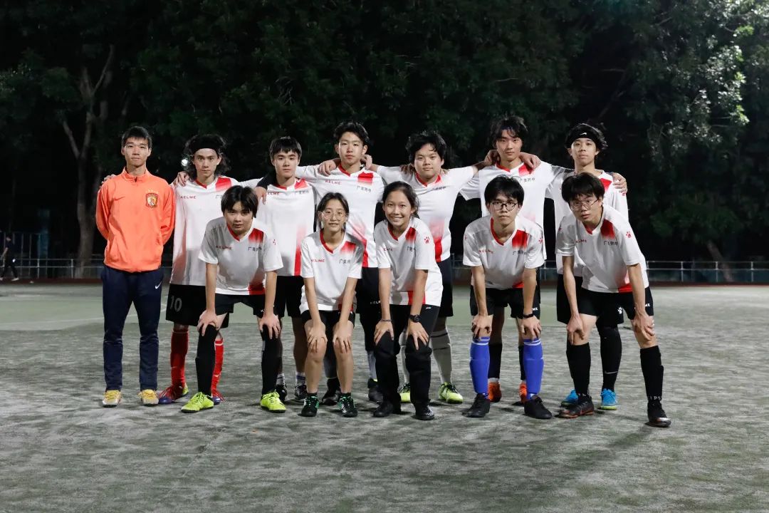 乾坤未定你我皆是黑马毕业典礼,毕业生演讲乾坤未定你我皆是黑马