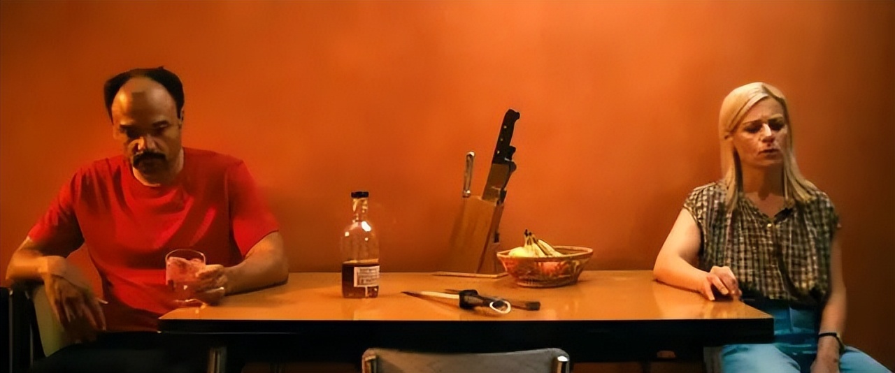 法国版「人肉叉烧包」，尺度逆天