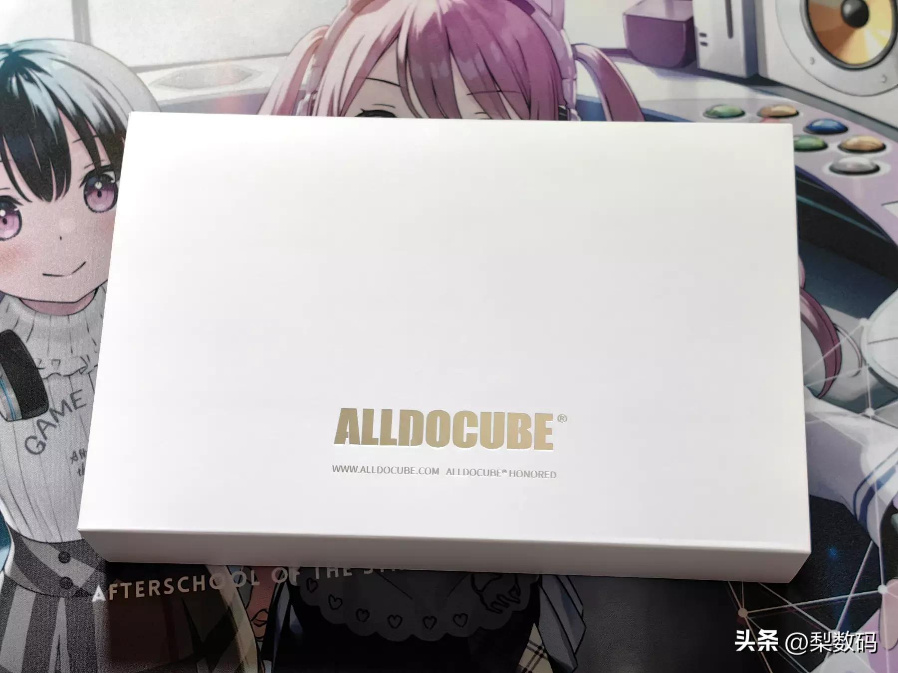 酷比魔方iplay50mini测试,酷比魔方iplay50mini对比华为m6