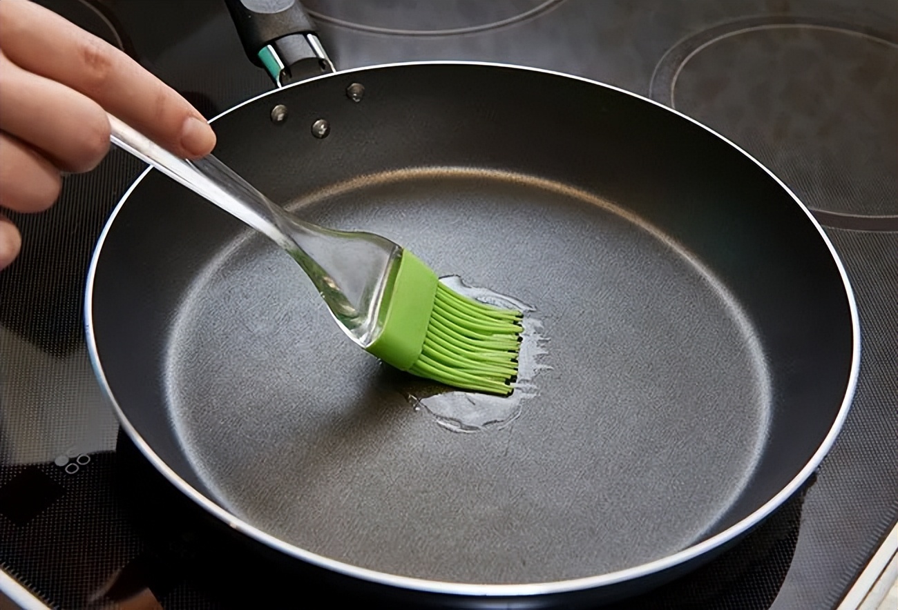电饭锅内胆被刮花有什么危害,电饭锅内胆外层刮了会影响使用吗