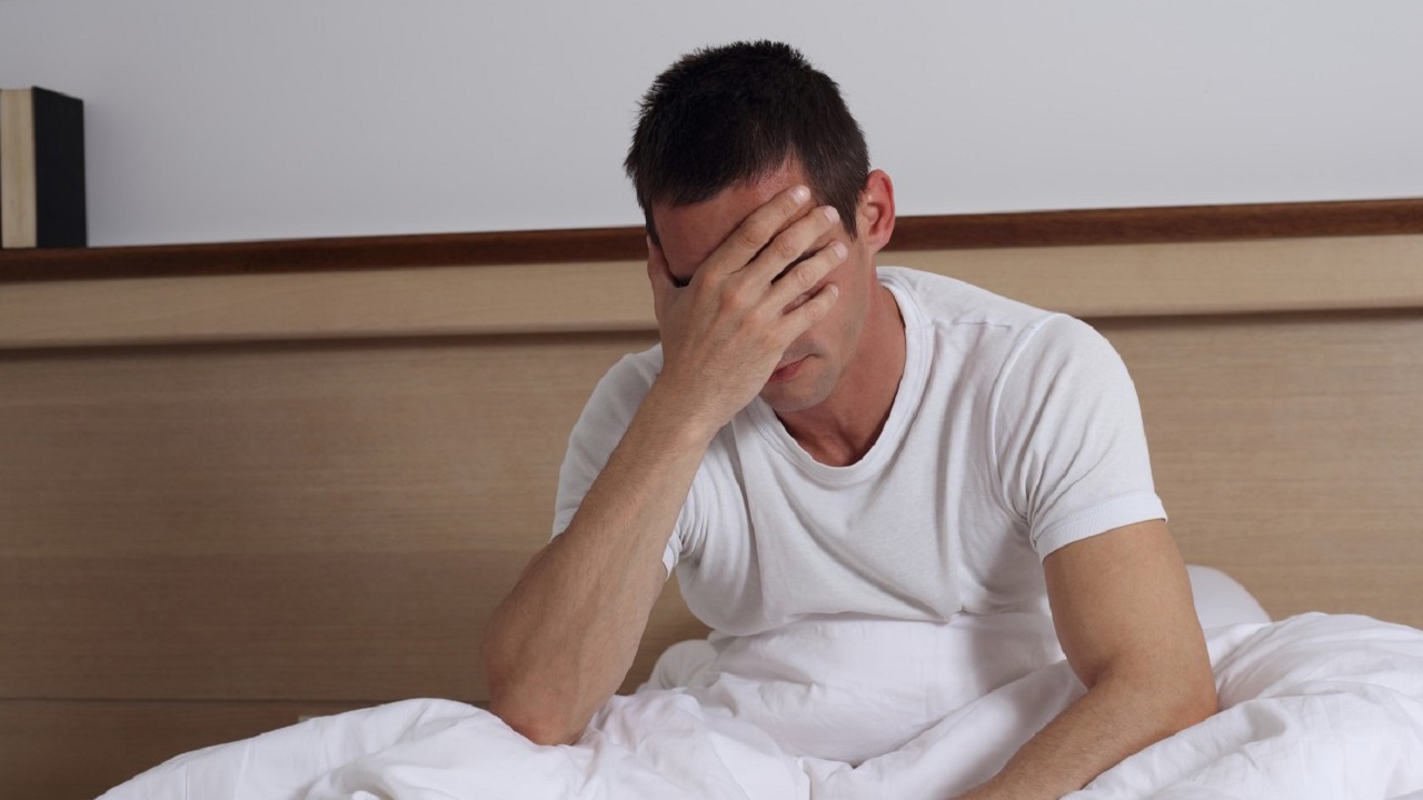 医生提醒：男性不想被前列腺炎“盯”上，这4件事别漏做