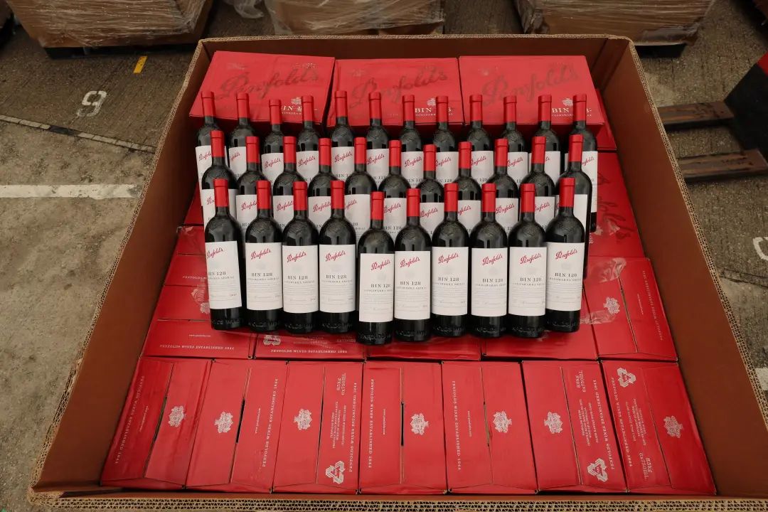 海关破获珍稀动物制品走私案,獭祭和奔富