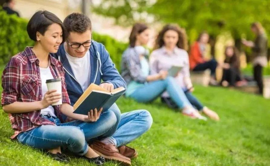 申请澳洲配偶签证要多长时间,配偶移民申请820好还是309好