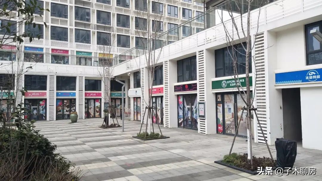 商铺可以随意卖东西吗,商铺真的就不能买了吗