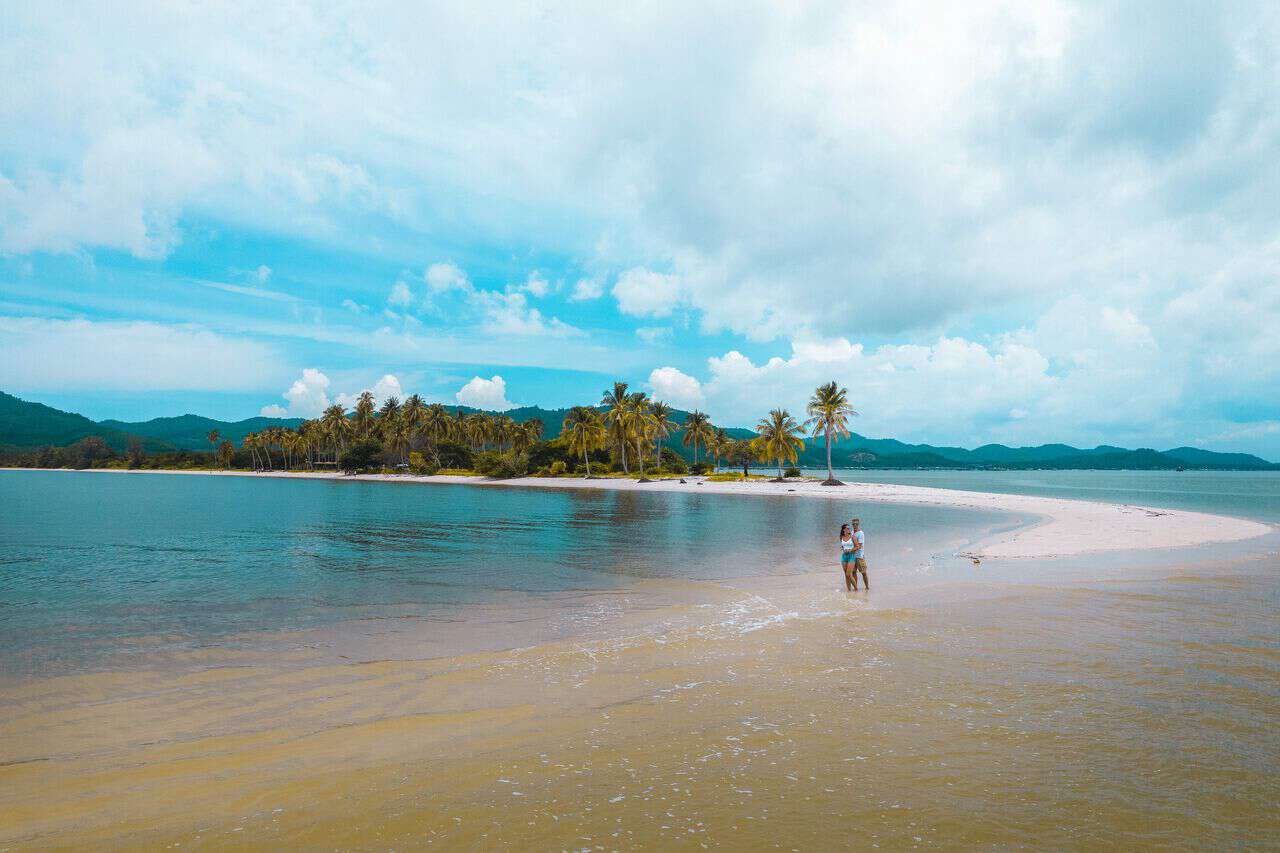 普吉岛最好看的海,普吉岛三大海滩哪个最好