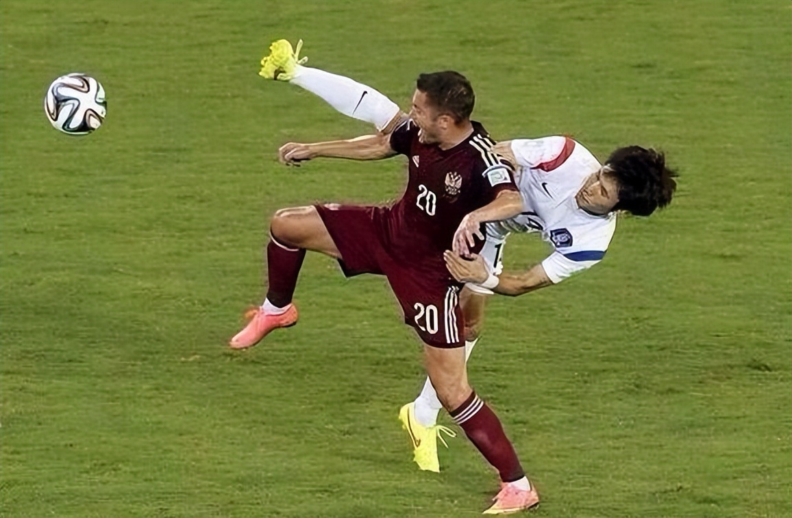 韩国队恶意犯规被打,韩国足球恶意犯规遭暴打