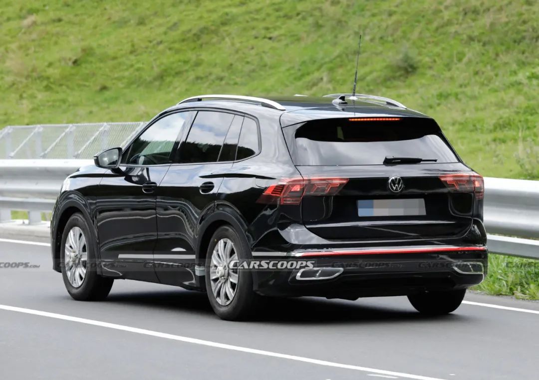 过了30岁就不要像个小孩,过了30岁不要穿得像小孩子