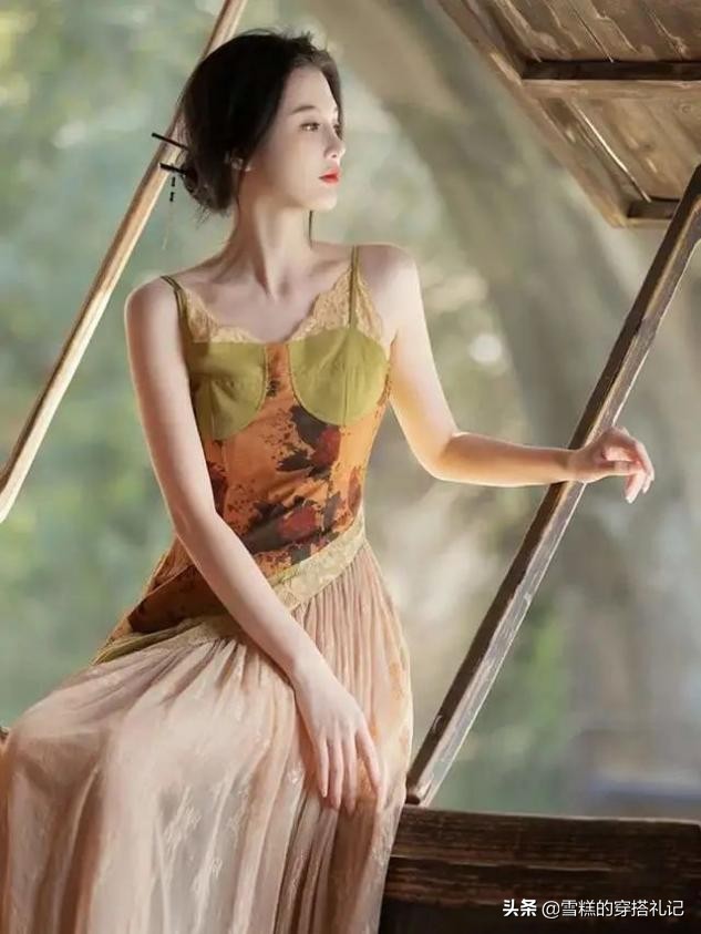 最流行40岁的打底中长款裙,40岁直筒裙时尚洋气