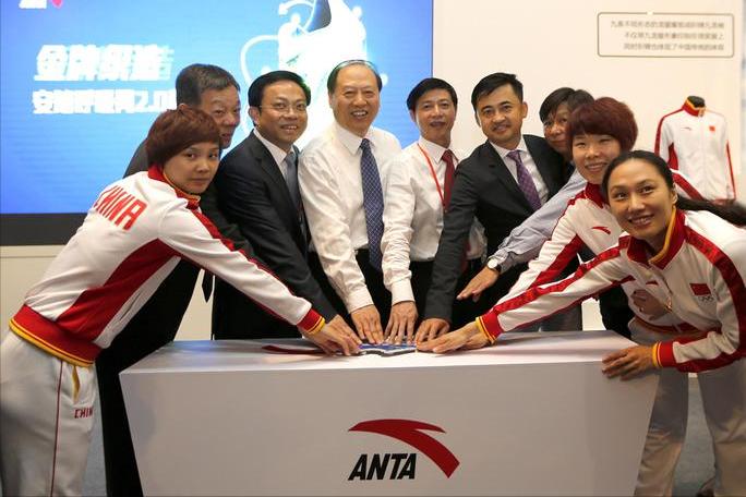 耐克阿迪旗舰店现状,耐克阿迪达斯销量暴涨