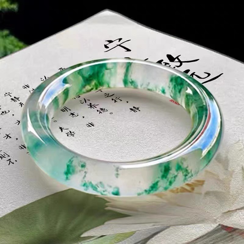 翡翠手镯被刮花了怎么办,翡翠手镯刮花了怎么办