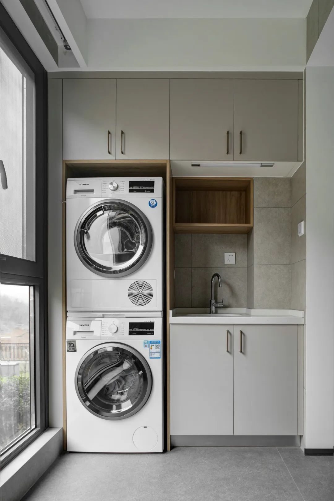 看了女人才知道什么是气质,如何把大白墙改造更高级