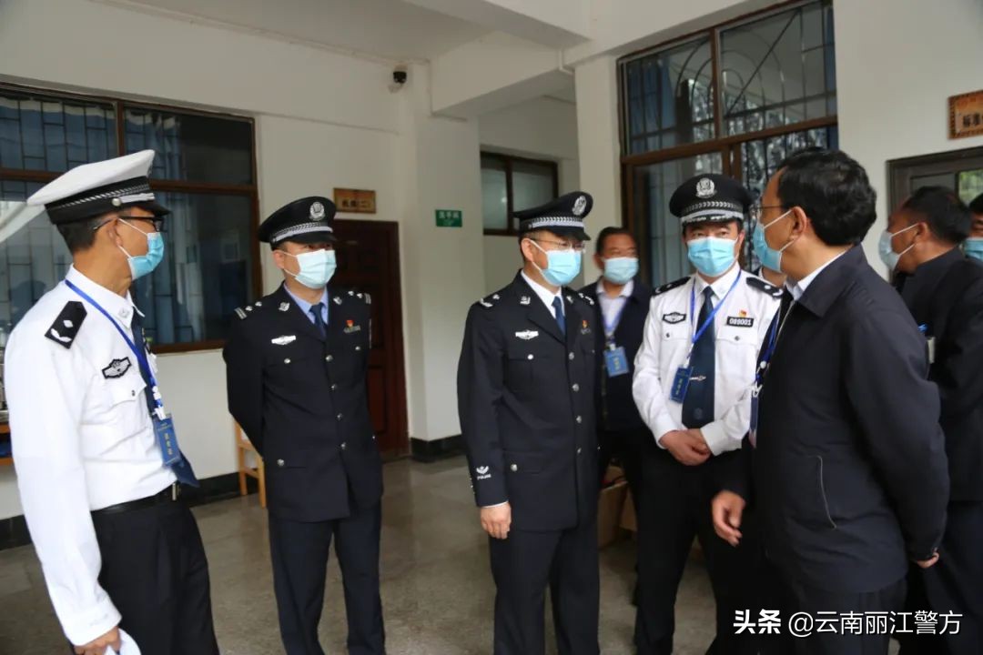 护航高考在路上,高考护航是我们每个人的责任