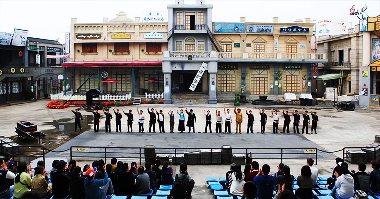 上海的欢乐谷有哪些,上海欢乐谷一共有多少个游玩项目